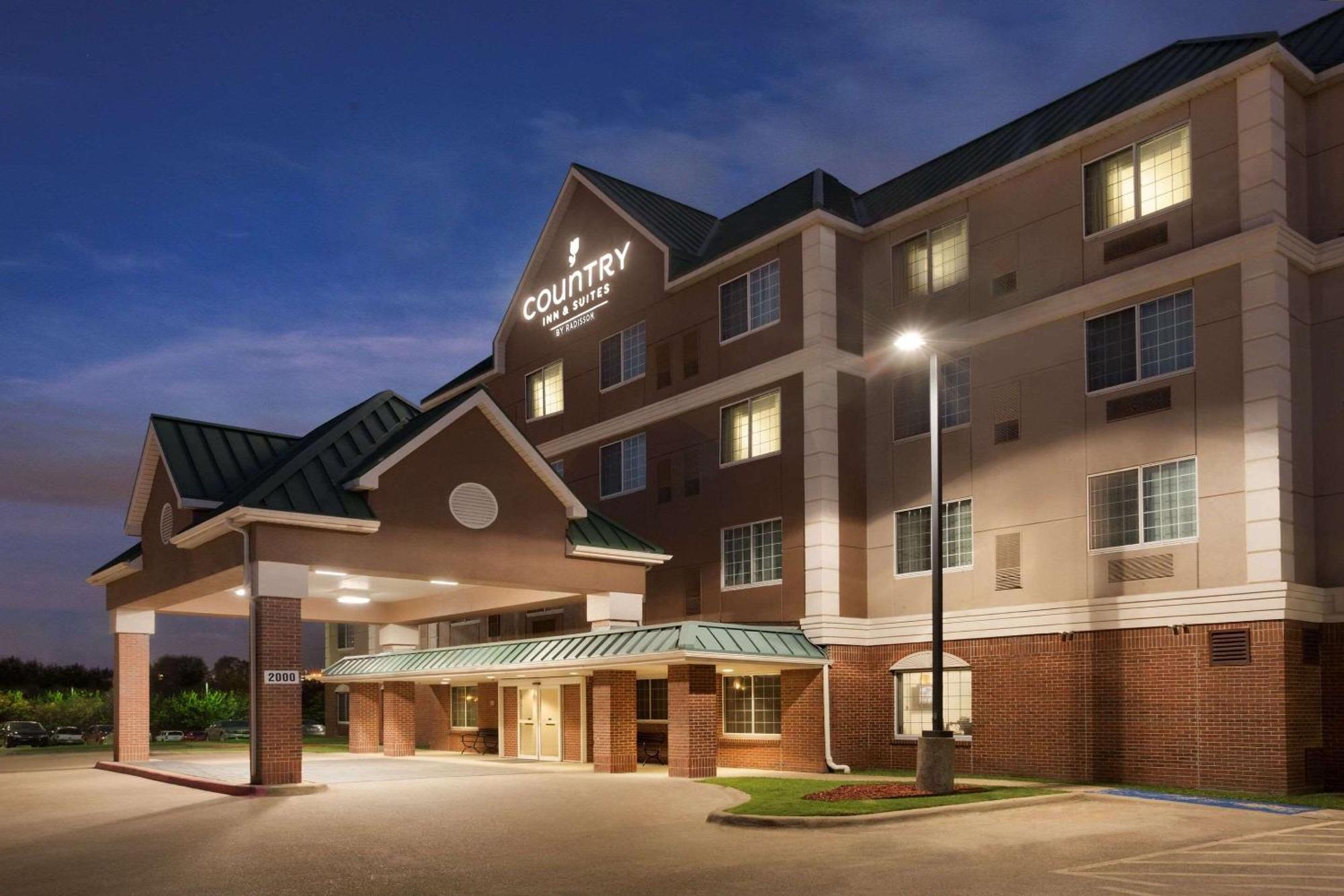 Country Inn & Suites By Radisson, Dfw Airport South, Tx 어빙 외부 사진